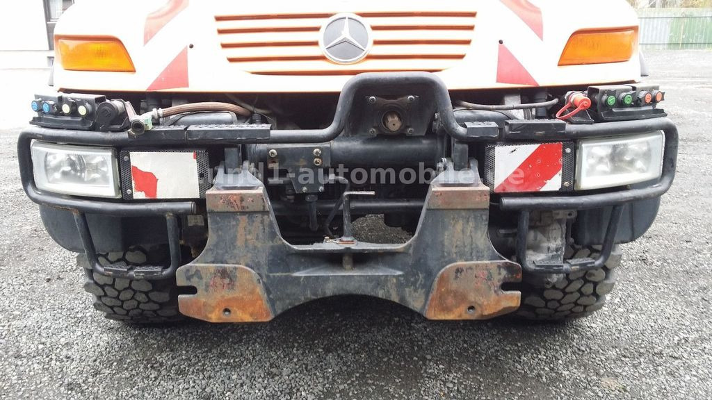 Unimog U 300 Kipper Zugmaschine Kommunalhydraulik U 500 400 U 300 Kipper Zugmaschine Kommunalhydraulik U 500 400 - Véhicule de voirie/ Spécial: photos 4 Unimog U 300 Kipper Zugmaschine Kommunalhydraulik U 500 400 U 300 Kipper Zugmaschine Kommunalhydraulik U 500 400 - Véhicule de voirie/ Spécial: photos 4
