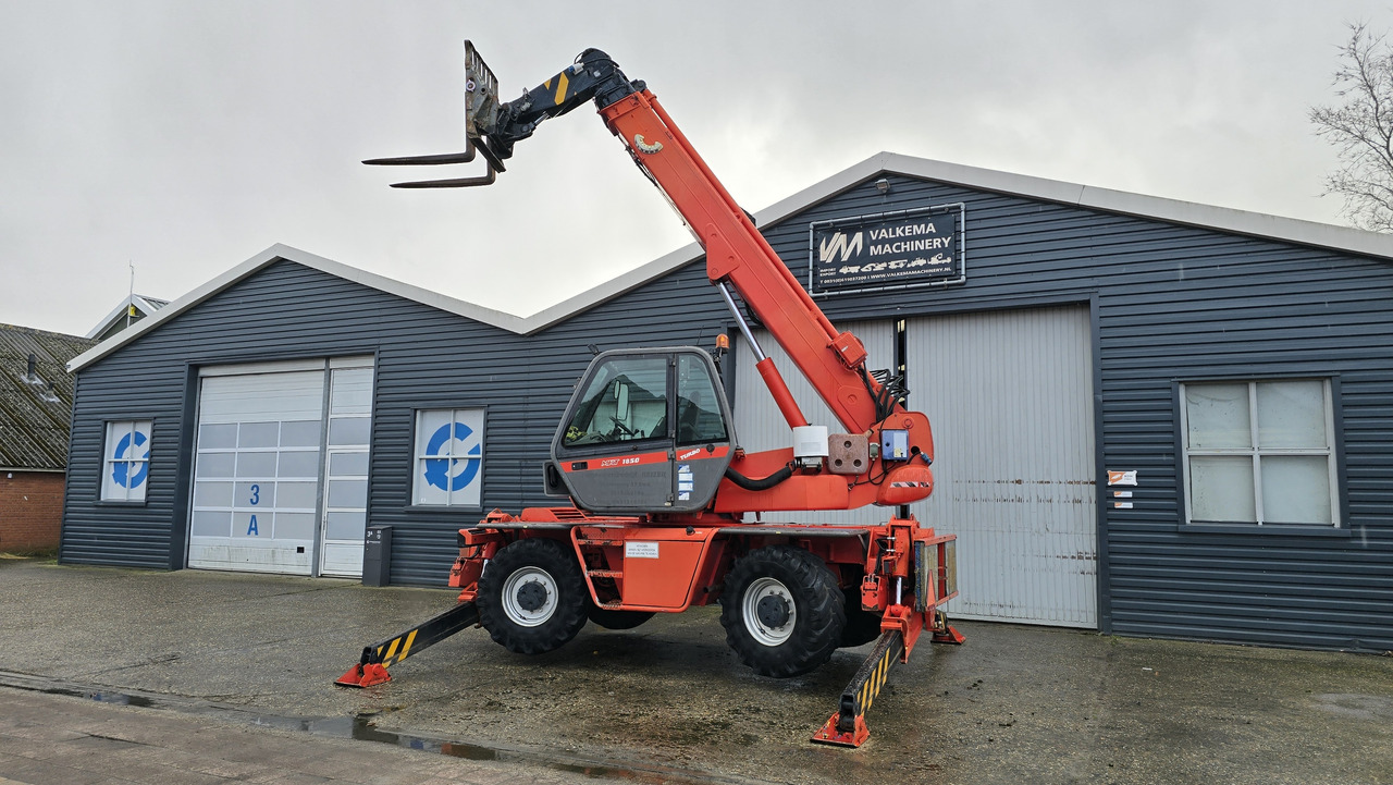 Manitou MRT1850 - Chariot télescopique: photos 2 Manitou MRT1850 - Chariot télescopique: photos 2