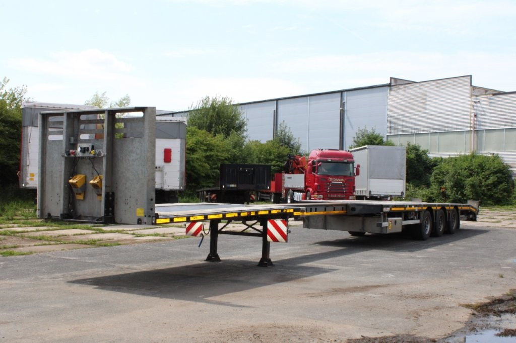 FAYMONVILLE MAX TRAILER MAX 200, ZVEDACÍ, ŘÍZENÁ NÁPRAVA - Semi-remorque plateau: photos 3 FAYMONVILLE MAX TRAILER MAX 200, ZVEDACÍ, ŘÍZENÁ NÁPRAVA - Semi-remorque plateau: photos 3