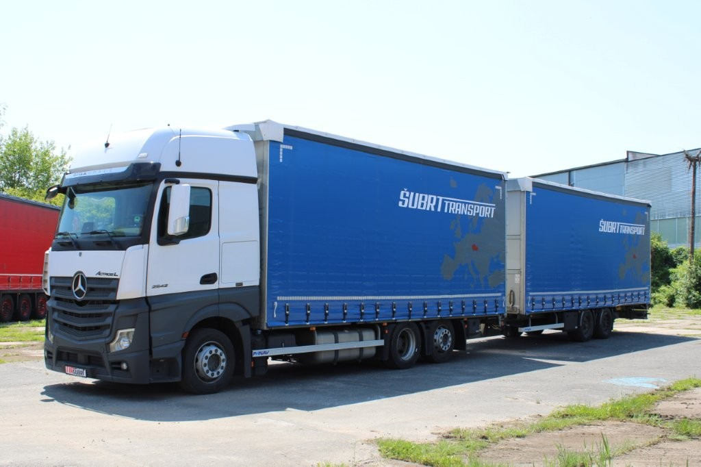 Mercedes-Benz Actros 2542 NAVIGACE + PANAV (8,20m x 2,48m x 3m) - Camion à rideaux coulissants: photos 2 Mercedes-Benz Actros 2542 NAVIGACE + PANAV (8,20m x 2,48m x 3m) - Camion à rideaux coulissants: photos 2