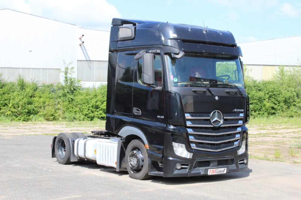 Mercedes-Benz ACTROS 1848, LOWDECK - Tracteur routier: photos 1 Mercedes-Benz ACTROS 1848, LOWDECK - Tracteur routier: photos 1