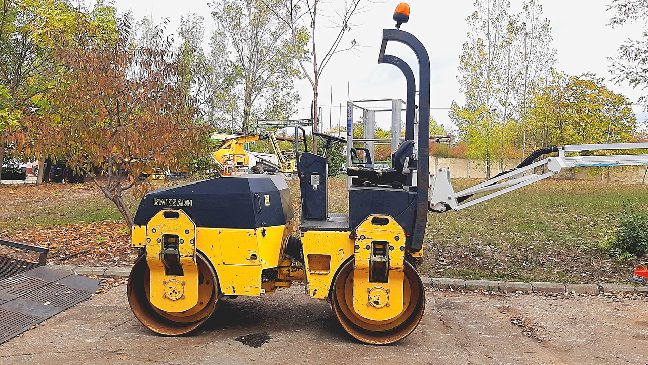 BOMAG BW 125 ADH - Mini compacteur: photos 4 BOMAG BW 125 ADH - Mini compacteur: photos 4