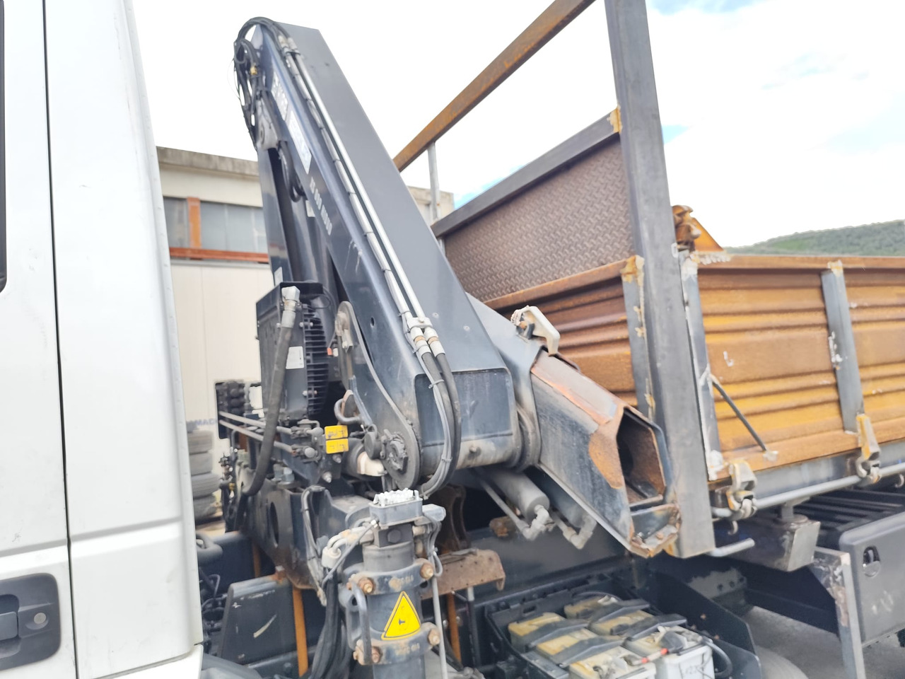 Camion grue, Camion benne IVECO EUROCARGO 120E28: photos 11