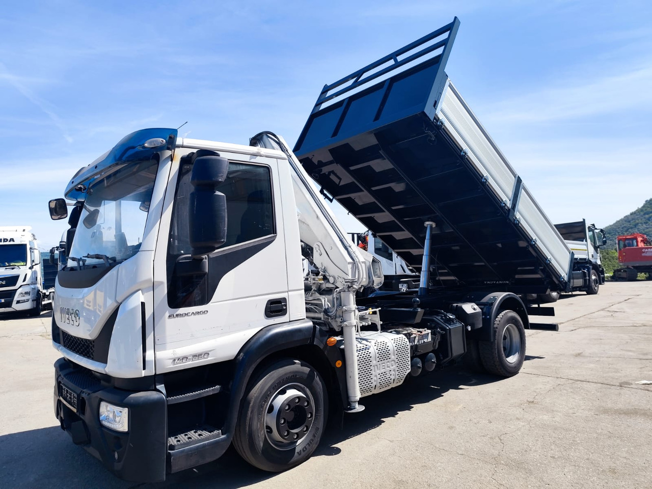 Camion benne, Camion grue IVECO EUROCARGO 140-250: photos 21