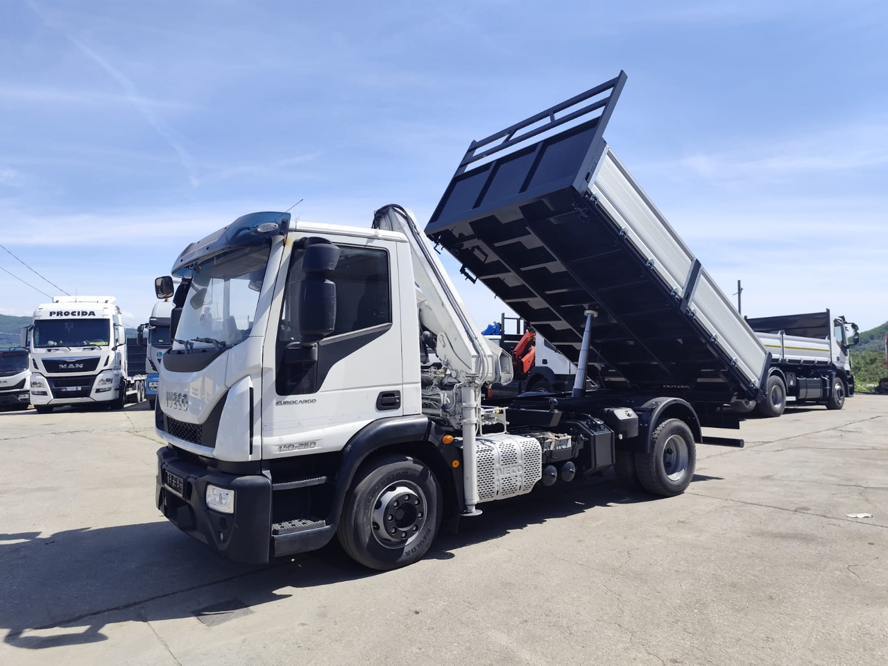 Camion benne, Camion grue IVECO EUROCARGO 140-250: photos 36