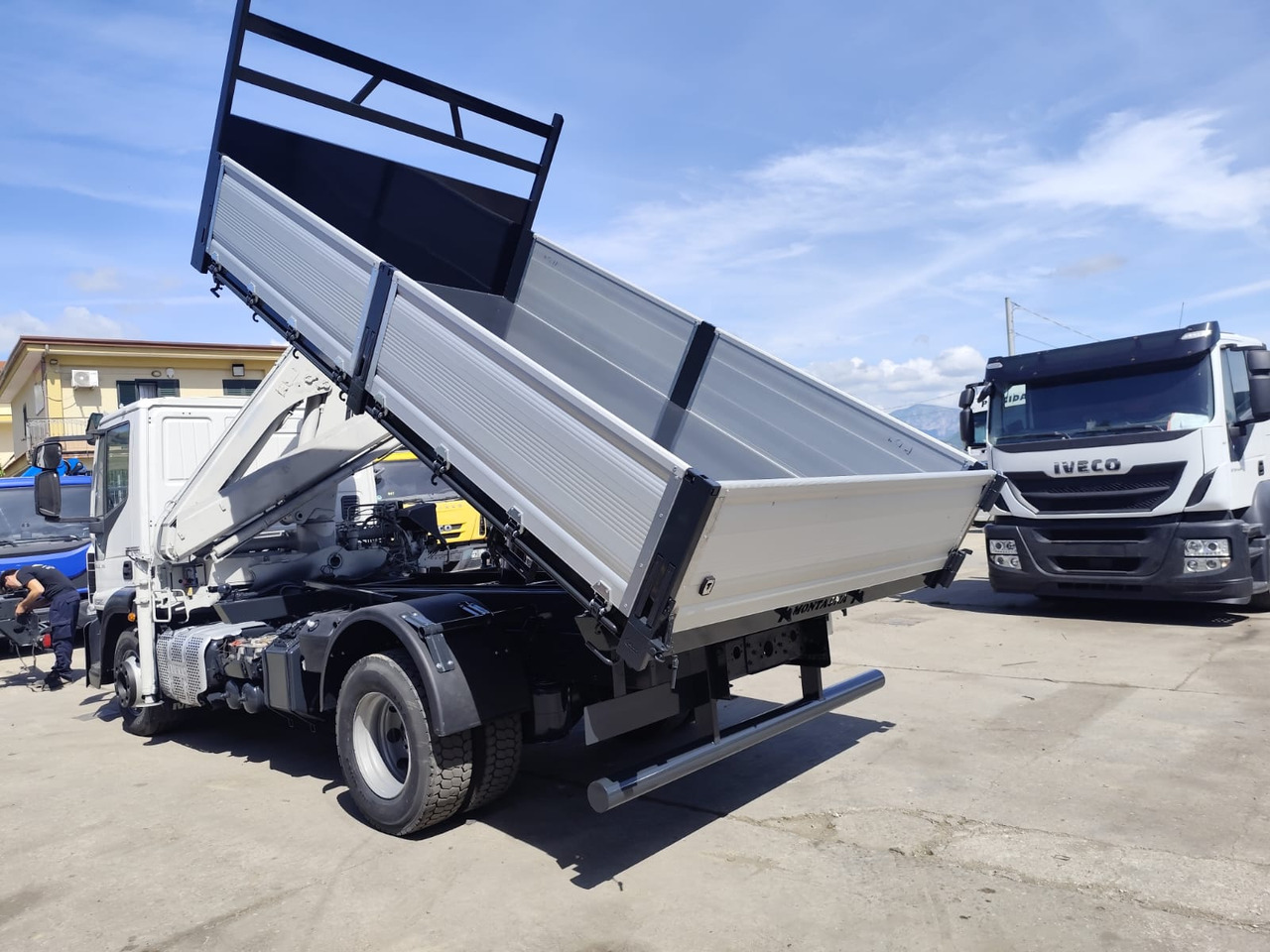 Camion benne, Camion grue IVECO EUROCARGO 140-250: photos 23