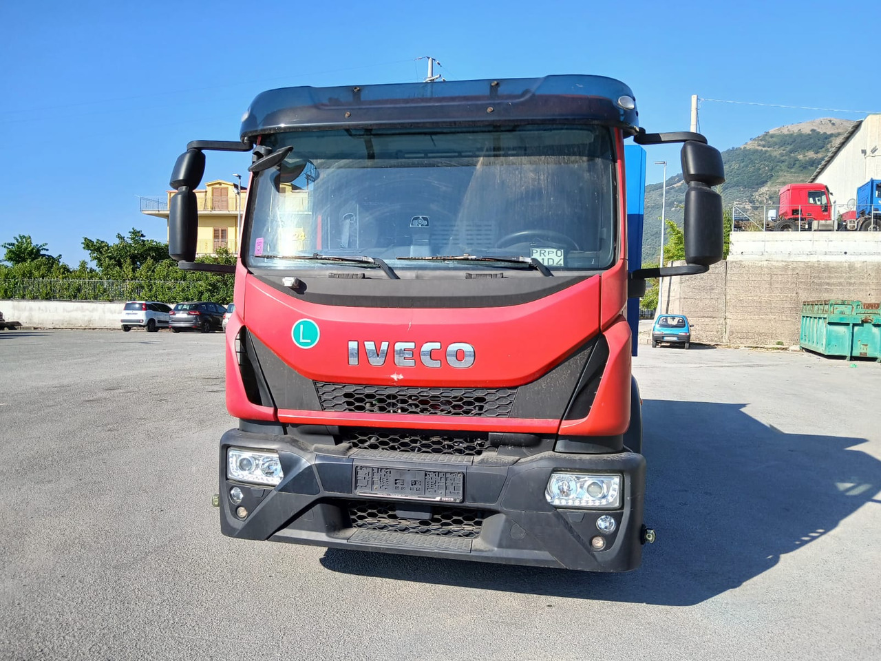 IVECO EUROCARGO 150-280 - Camion ampliroll: photos 2 IVECO EUROCARGO 150-280 - Camion ampliroll: photos 2