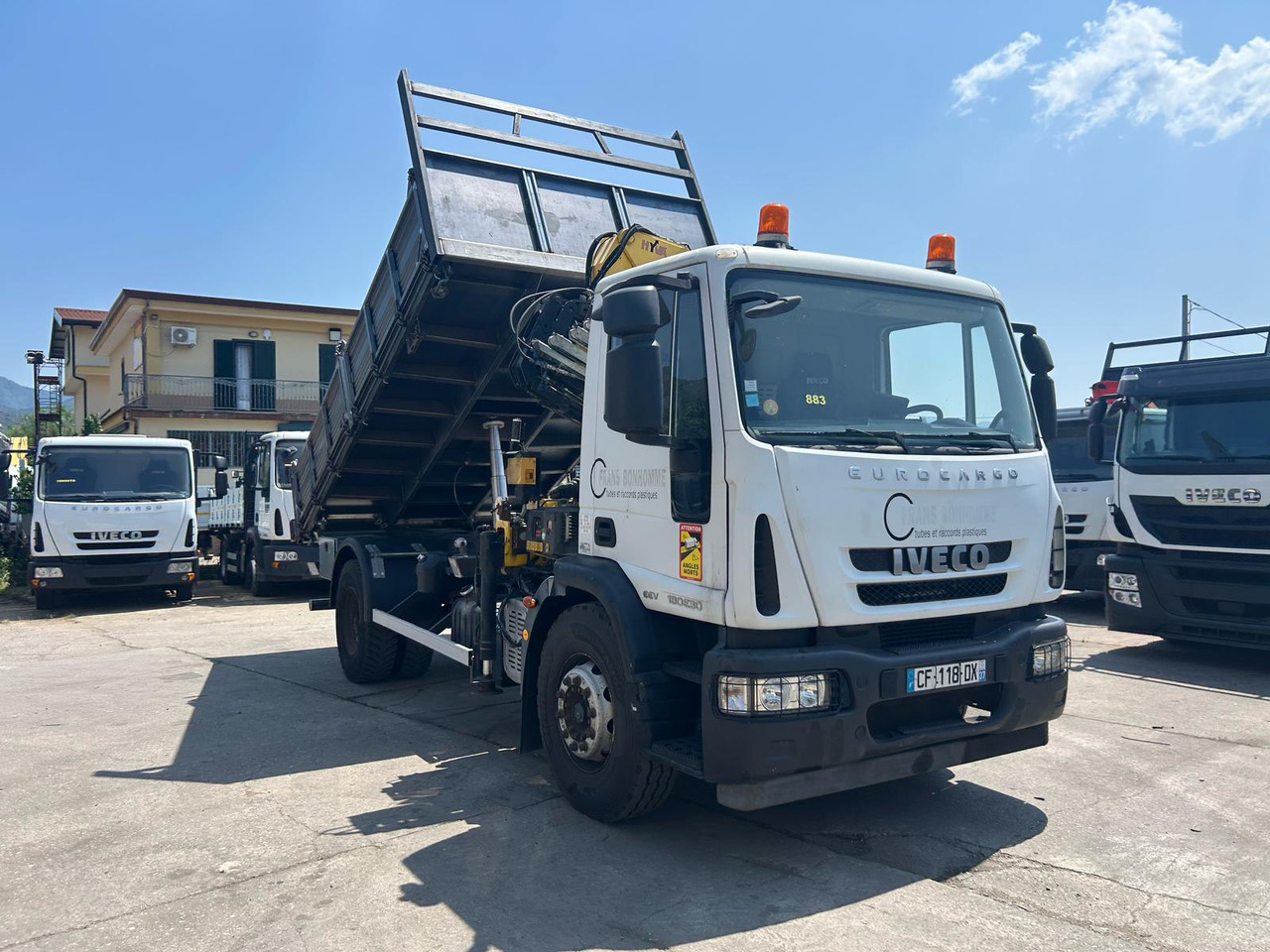 IVECO EUROCARGO 180E30 - Camion benne, Camion grue: photos 5 IVECO EUROCARGO 180E30 - Camion benne, Camion grue: photos 5