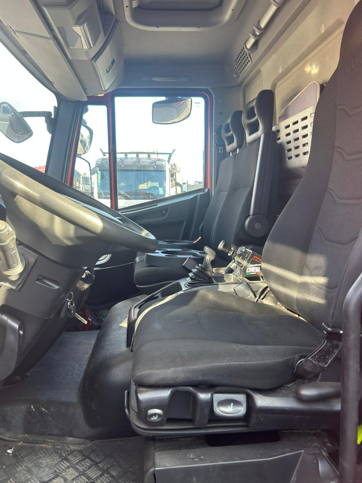 Camion benne IVECO EUROCARGO 80-190: photos 44