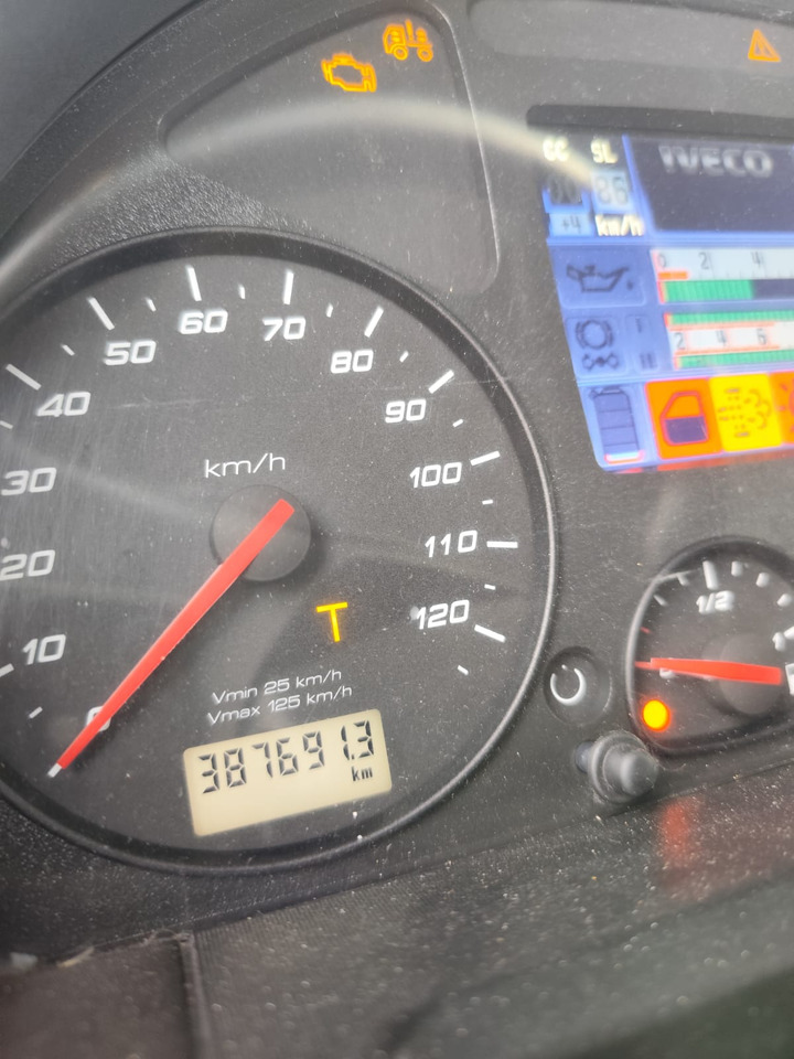 IVECO STRALIS 190S31 - Camion ampliroll: photos 4 IVECO STRALIS 190S31 - Camion ampliroll: photos 4