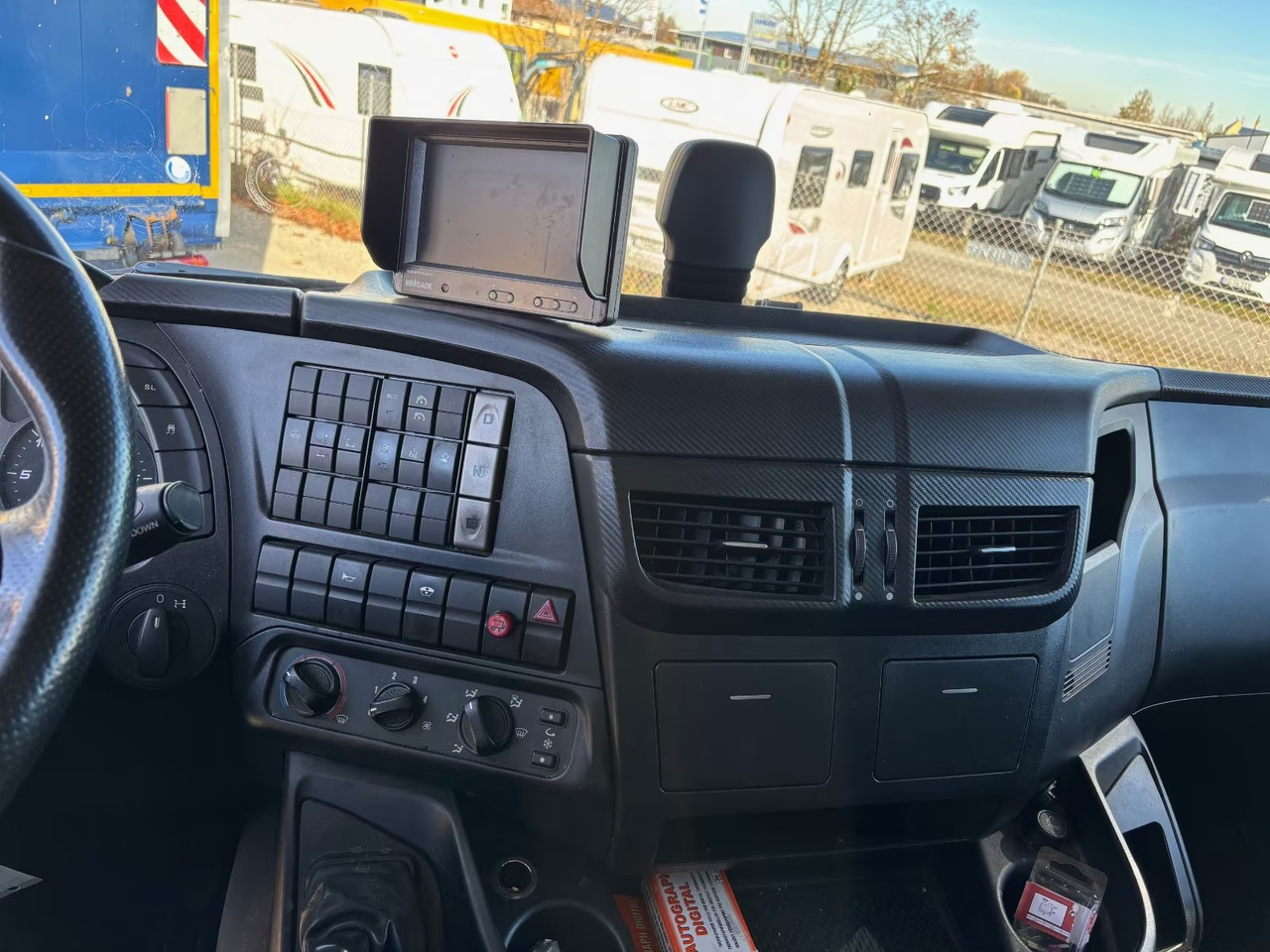 IVECO STRALIS 260S36 - Camion fourgon: photos 5 IVECO STRALIS 260S36 - Camion fourgon: photos 5