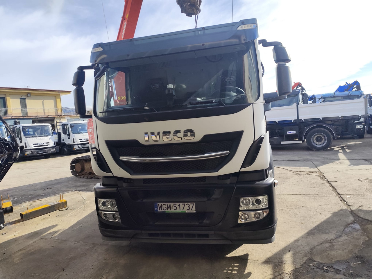 IVECO STRALIS AD 260S31 Y/P - Camion benne, Camion grue: photos 1 IVECO STRALIS AD 260S31 Y/P - Camion benne, Camion grue: photos 1