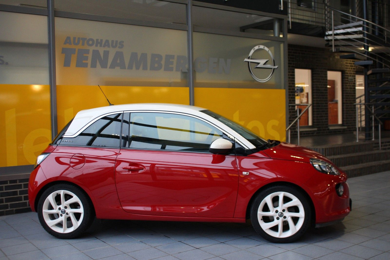 Opel Adam Jam IntelliLink USB Allwetter Lenkradhzg. - Voiture: photos 3 Opel Adam Jam IntelliLink USB Allwetter Lenkradhzg. - Voiture: photos 3