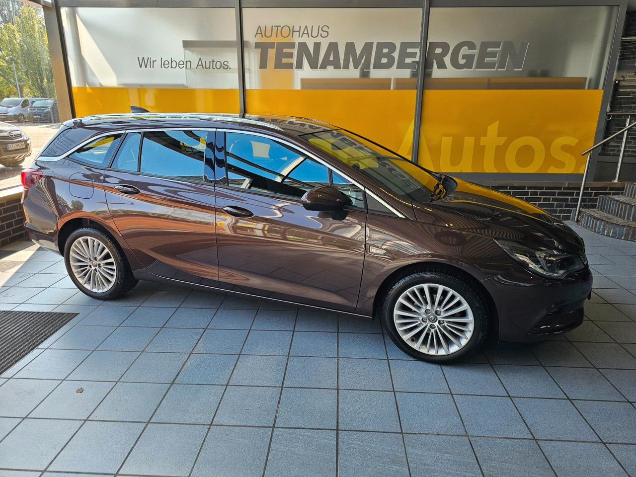 Opel Astra K Sports Tourer Innovation eHeckklappe - Voiture: photos 1 Opel Astra K Sports Tourer Innovation eHeckklappe - Voiture: photos 1