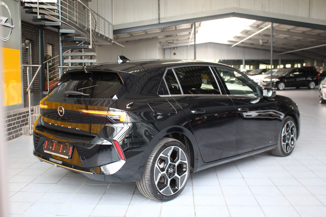 Opel Astra L 5-trg. Ultimate Schiebedach Alcantara - Berline: photos 5 Opel Astra L 5-trg. Ultimate Schiebedach Alcantara - Berline: photos 5
