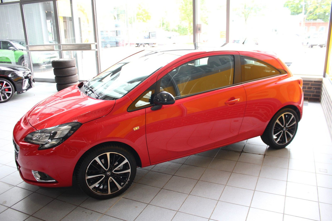 Opel Corsa Color Edition Sitz/Lenkr.heizung Bluetooth - Voiture: photos 5 Opel Corsa Color Edition Sitz/Lenkr.heizung Bluetooth - Voiture: photos 5