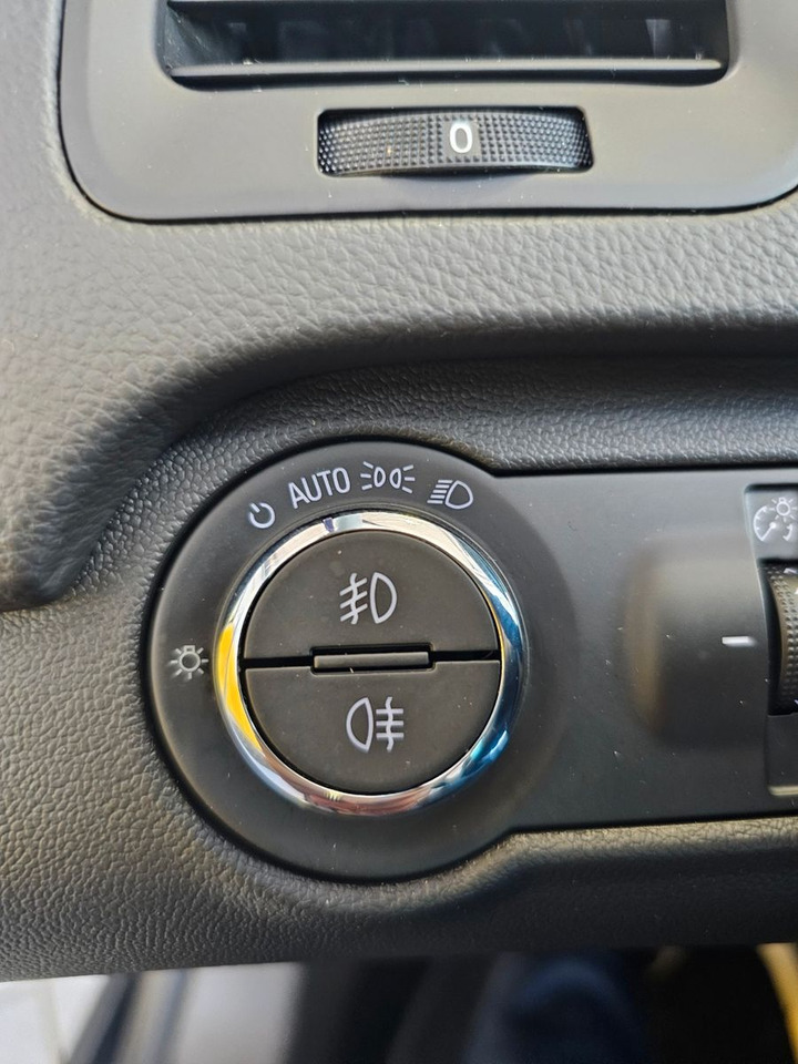 Voiture Opel Insignia A Business Innovation AHK ACC Leder Nav: photos 12