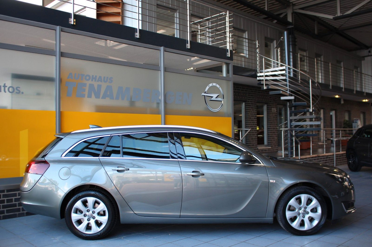 Opel Insignia A ST 2.0 Innovation Navi Kamera BiXenon - Voiture: photos 3 Opel Insignia A ST 2.0 Innovation Navi Kamera BiXenon - Voiture: photos 3