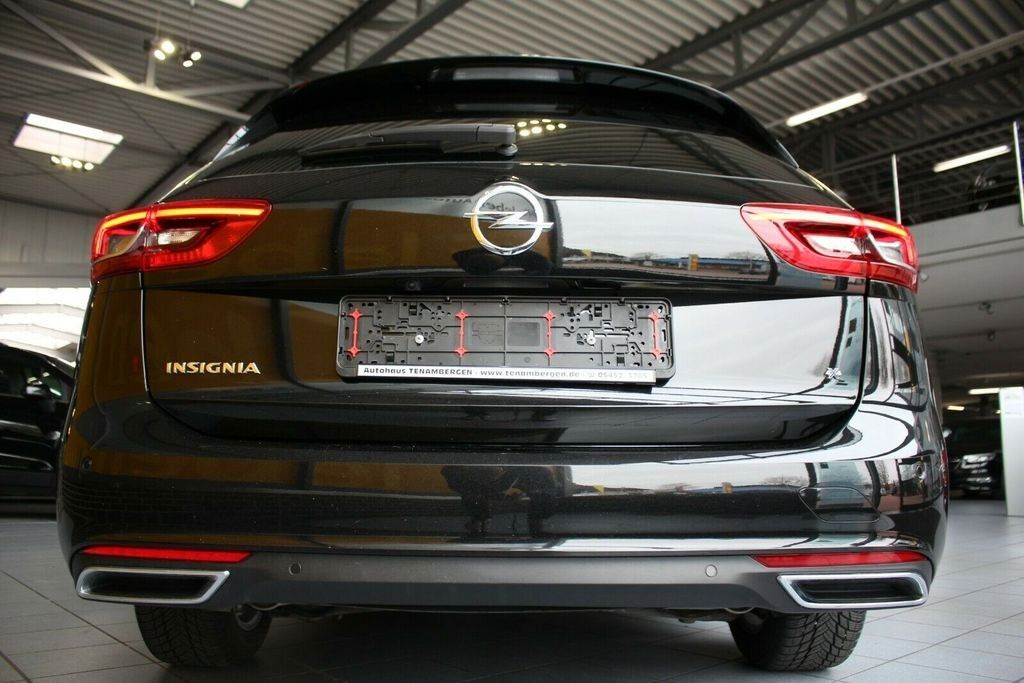 Voiture Opel Insignia B Sports Tourer 4x4 INNOVATION: photos 7