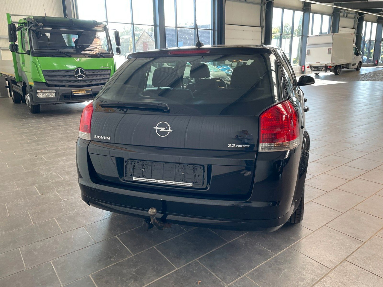 Opel Signum Edition Bluetooth Navi Automatik - Voiture break: photos 3 Opel Signum Edition Bluetooth Navi Automatik - Voiture break: photos 3
