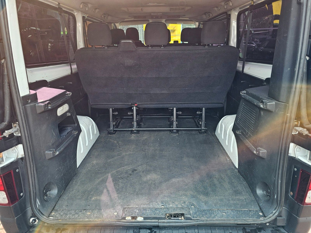 Transport de personnes Opel Vivaro B Combi Bus L2H1  2,9t AHK: photos 12