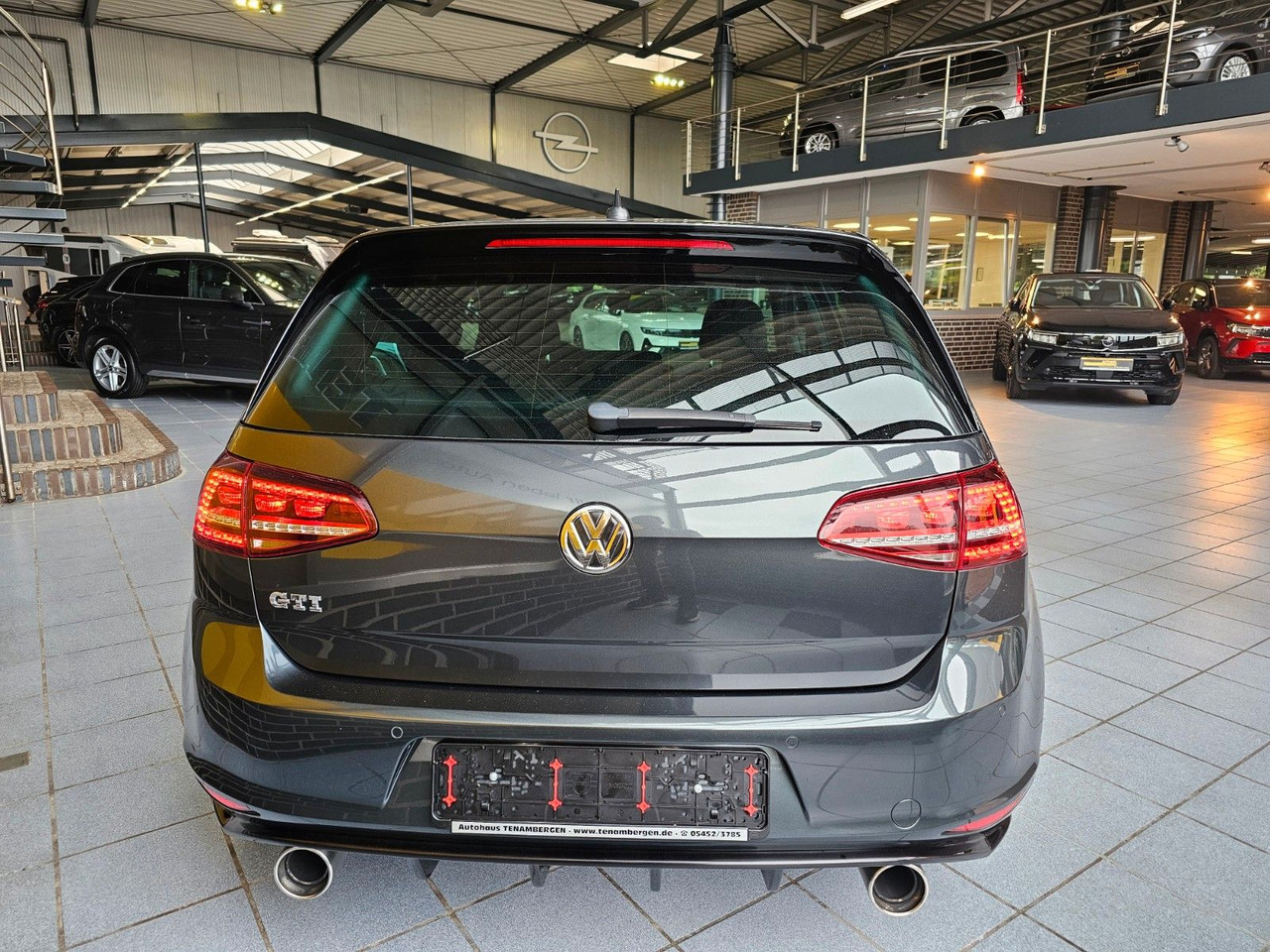 Volkswagen Golf VII Lim. GTI BMT SHZ BiXenon - Berline: photos 5 Volkswagen Golf VII Lim. GTI BMT SHZ BiXenon - Berline: photos 5