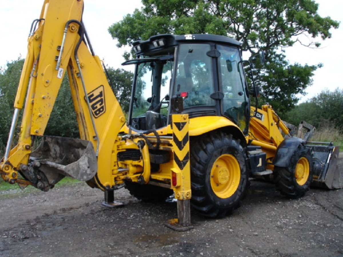 JCB 3CX CONTRACTOR - Tractopelle: photos 2 JCB 3CX CONTRACTOR - Tractopelle: photos 2