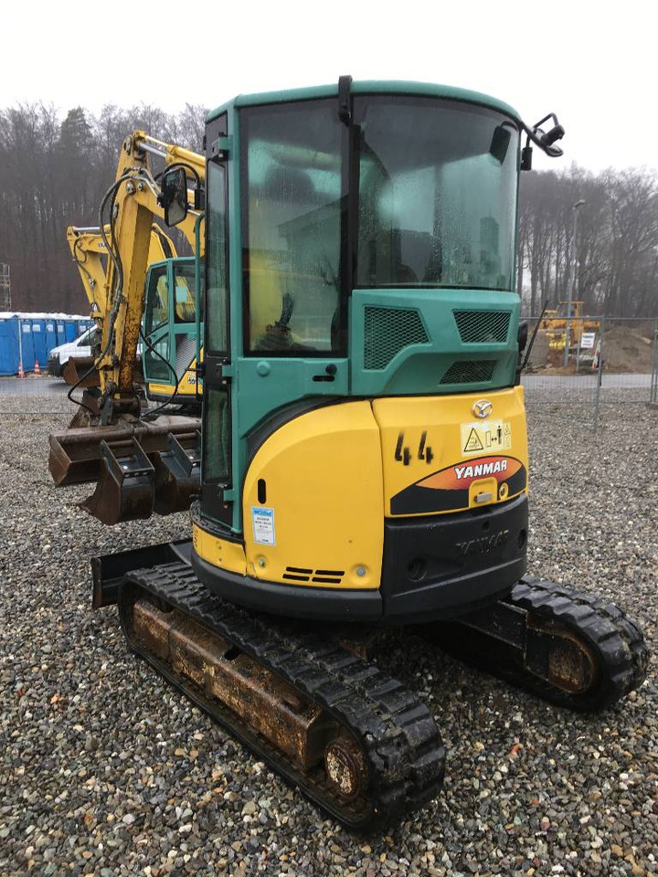 Yanmar Vio 33 U - Mini pelle: photos 5 Yanmar Vio 33 U - Mini pelle: photos 5