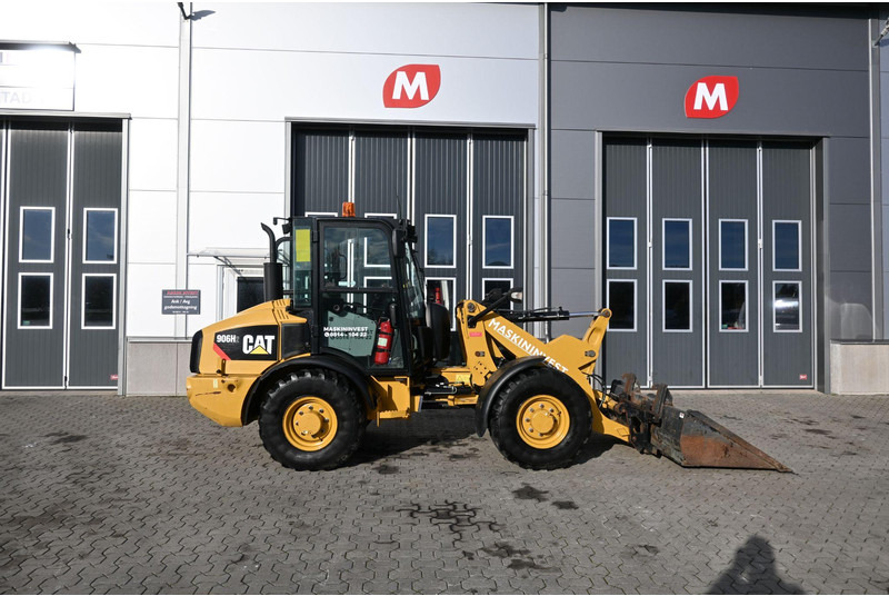 Caterpillar 906 H2 - Chargeuse sur pneus: photos 4 Caterpillar 906 H2 - Chargeuse sur pneus: photos 4