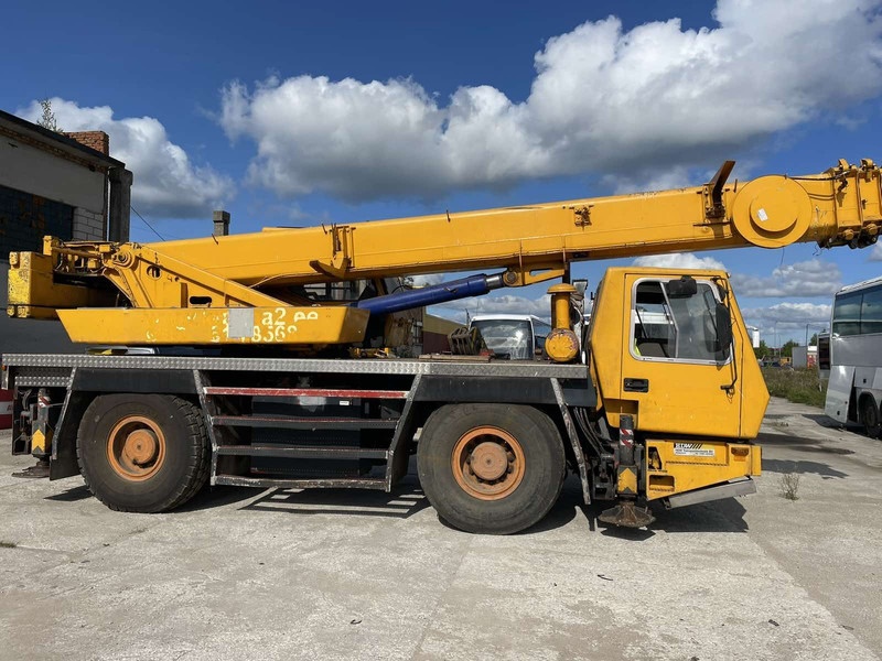 Grove GMK 2035 - Grue tout-terrain: photos 3 Grove GMK 2035 - Grue tout-terrain: photos 3