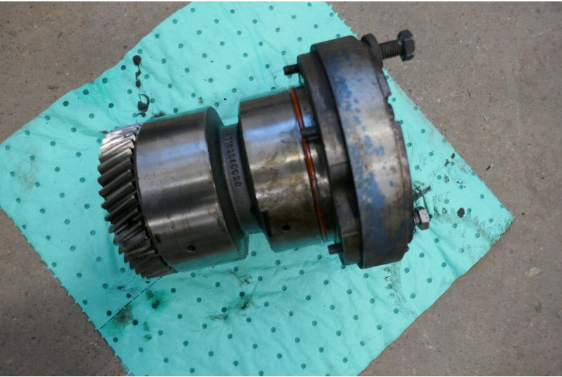 Mercedes-Benz Actros MP4 - Essieu et pièces: photos 1 Mercedes-Benz Actros MP4 - Essieu et pièces: photos 1