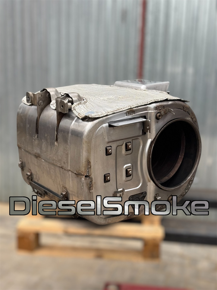 DAF XF 106 2017+ Lowdeck mega catalyst SCR DOC DAF XF 106 - Catalyseur: photos 5 DAF XF 106 2017+ Lowdeck mega catalyst SCR DOC DAF XF 106 - Catalyseur: photos 5