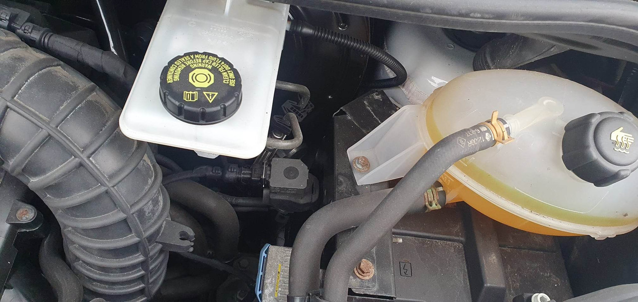Fourgonnette Opel Vivaro: photos 14