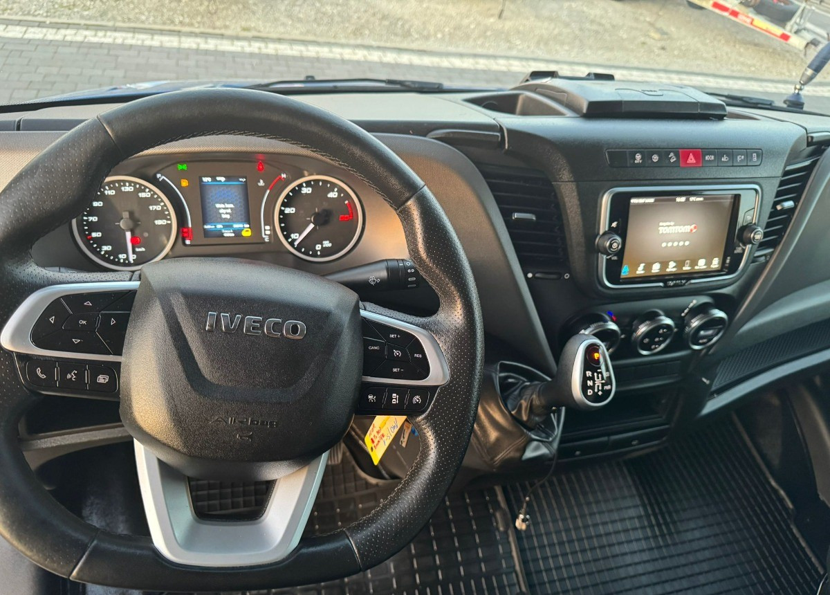 Iveco 35S18 3.0 Hi-Matic Salon Polska 30 180ps en crédit-bail Iveco 35S18 3.0 Hi-Matic Salon Polska 30 180ps: photos 20
