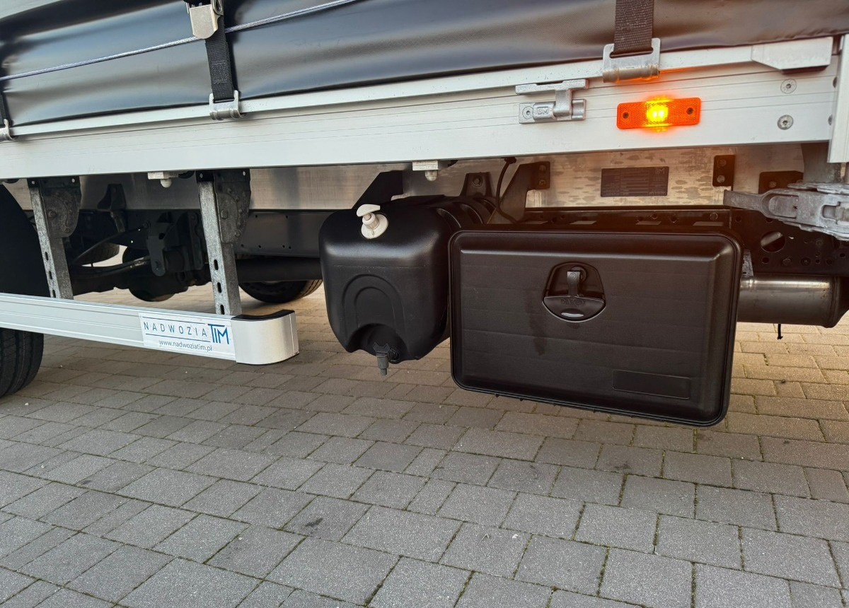 Iveco 35S18 3.0 Hi-Matic Salon Polska 30 180ps en crédit-bail Iveco 35S18 3.0 Hi-Matic Salon Polska 30 180ps: photos 17