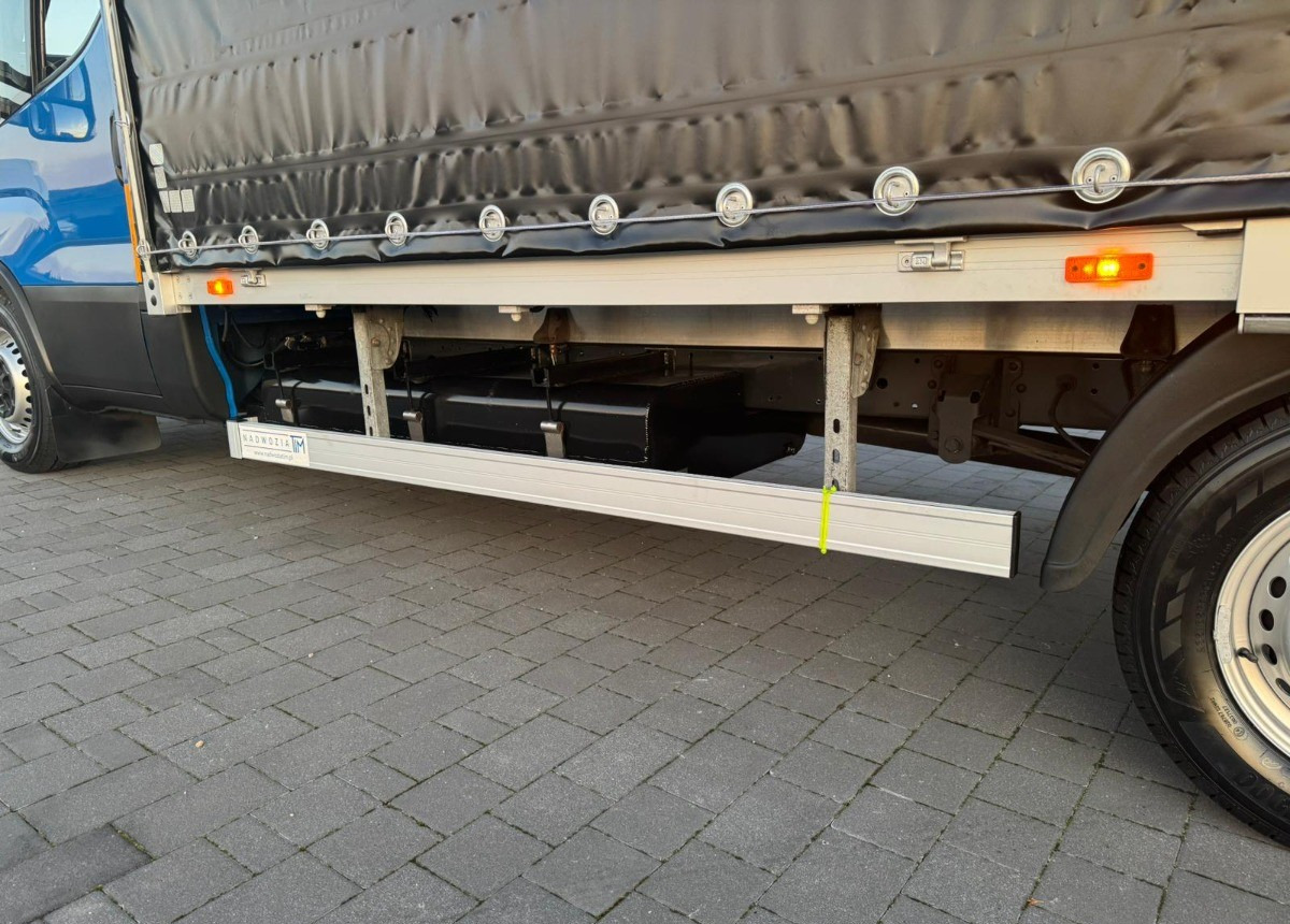 Iveco 35S18 3.0 Hi-Matic Salon Polska 30 180ps en crédit-bail Iveco 35S18 3.0 Hi-Matic Salon Polska 30 180ps: photos 15