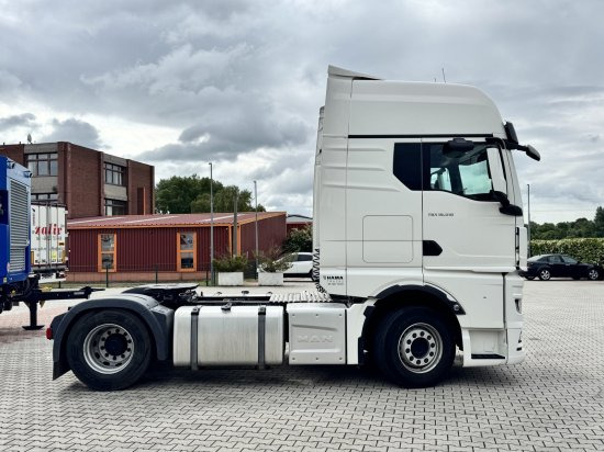 MAN TGX 18.510 NEW MODEL EURO6 - Tracteur routier: photos 4 MAN TGX 18.510 NEW MODEL EURO6 - Tracteur routier: photos 4