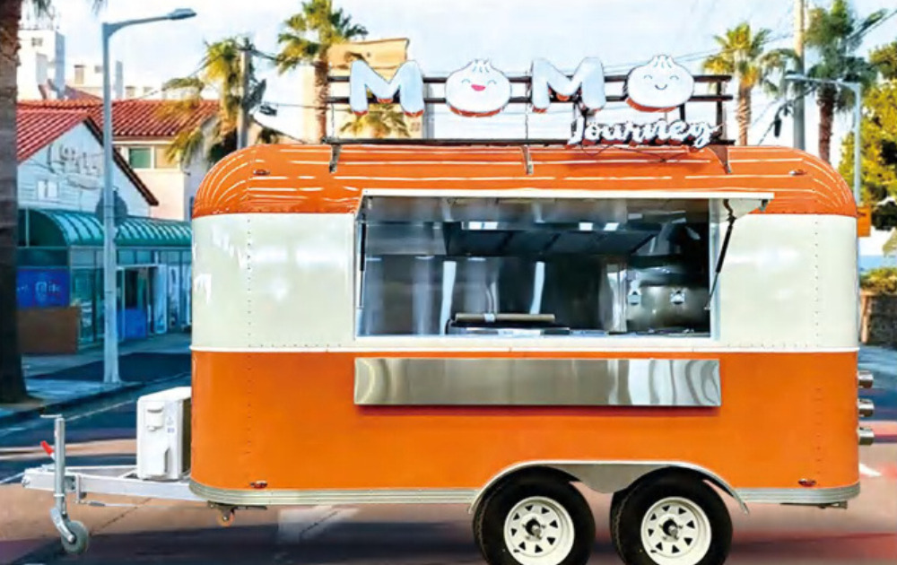 Deli Star Trailer American 4000 - EU standards - Remorque magasin: photos 1 Deli Star Trailer American 4000 - EU standards - Remorque magasin: photos 1