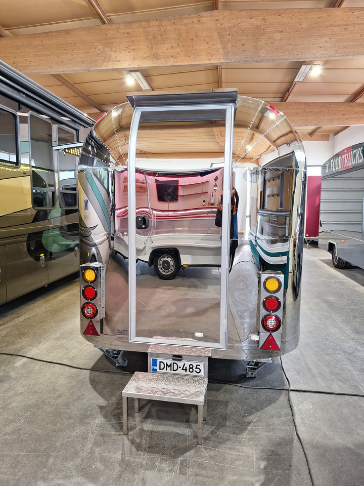 Deli Star Trailer American 6000 - EU Standards - Remorque magasin: photos 5 Deli Star Trailer American 6000 - EU Standards - Remorque magasin: photos 5