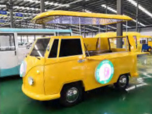 Deli Star Trailer Retro Minivan LR 4300 Electric - EU standards - Remorque magasin: photos 1 Deli Star Trailer Retro Minivan LR 4300 Electric - EU standards - Remorque magasin: photos 1