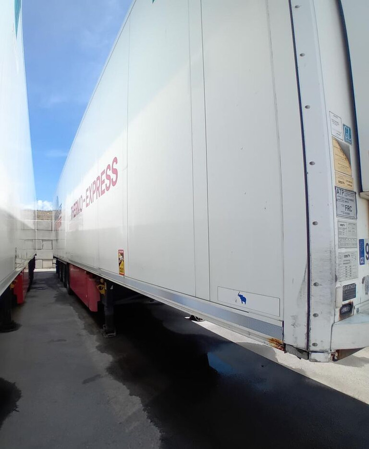 SCHMITZ Schmitz Cargobull - Semi-remorque: photos 3 SCHMITZ Schmitz Cargobull - Semi-remorque: photos 3