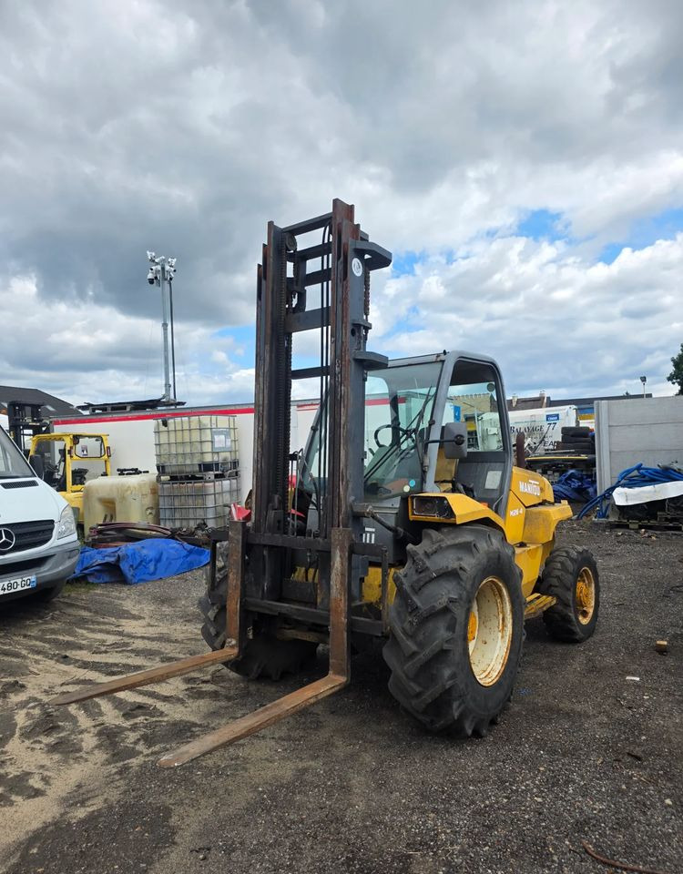 Manitou M26.4 Terenowy 4x4 5,5m - Chariot élévateur: photos 2 Manitou M26.4 Terenowy 4x4 5,5m - Chariot élévateur: photos 2