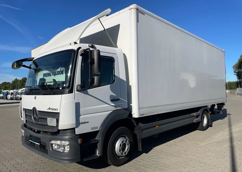 Mercedes-Benz ATEGO 1224 - Camion fourgon: photos 2 Mercedes-Benz ATEGO 1224 - Camion fourgon: photos 2