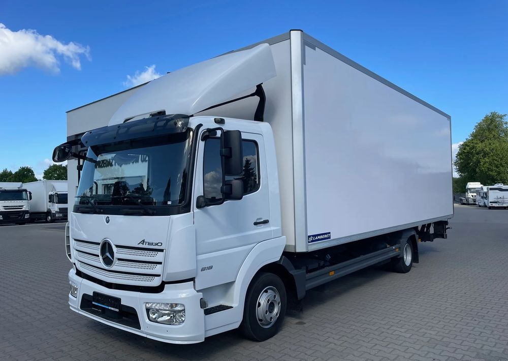 Mercedes-Benz ATEGO 818, IZOTERMA OGRZEWANA! - Camion fourgon: photos 2 Mercedes-Benz ATEGO 818, IZOTERMA OGRZEWANA! - Camion fourgon: photos 2