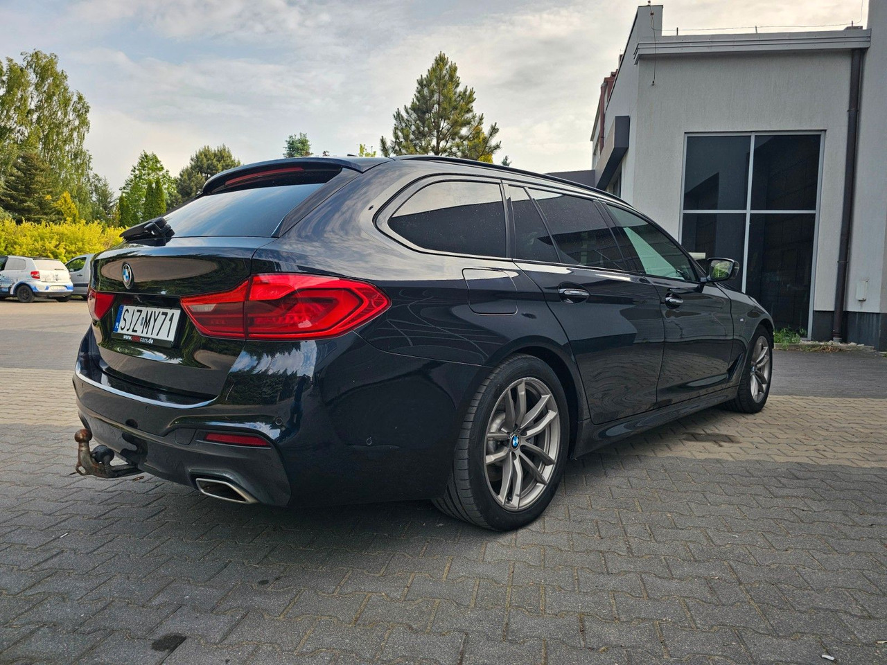 BMW 520 d M Packet Luftsitze Harman-K TOP Ausstatt. - Voiture: photos 4 BMW 520 d M Packet Luftsitze Harman-K TOP Ausstatt. - Voiture: photos 4
