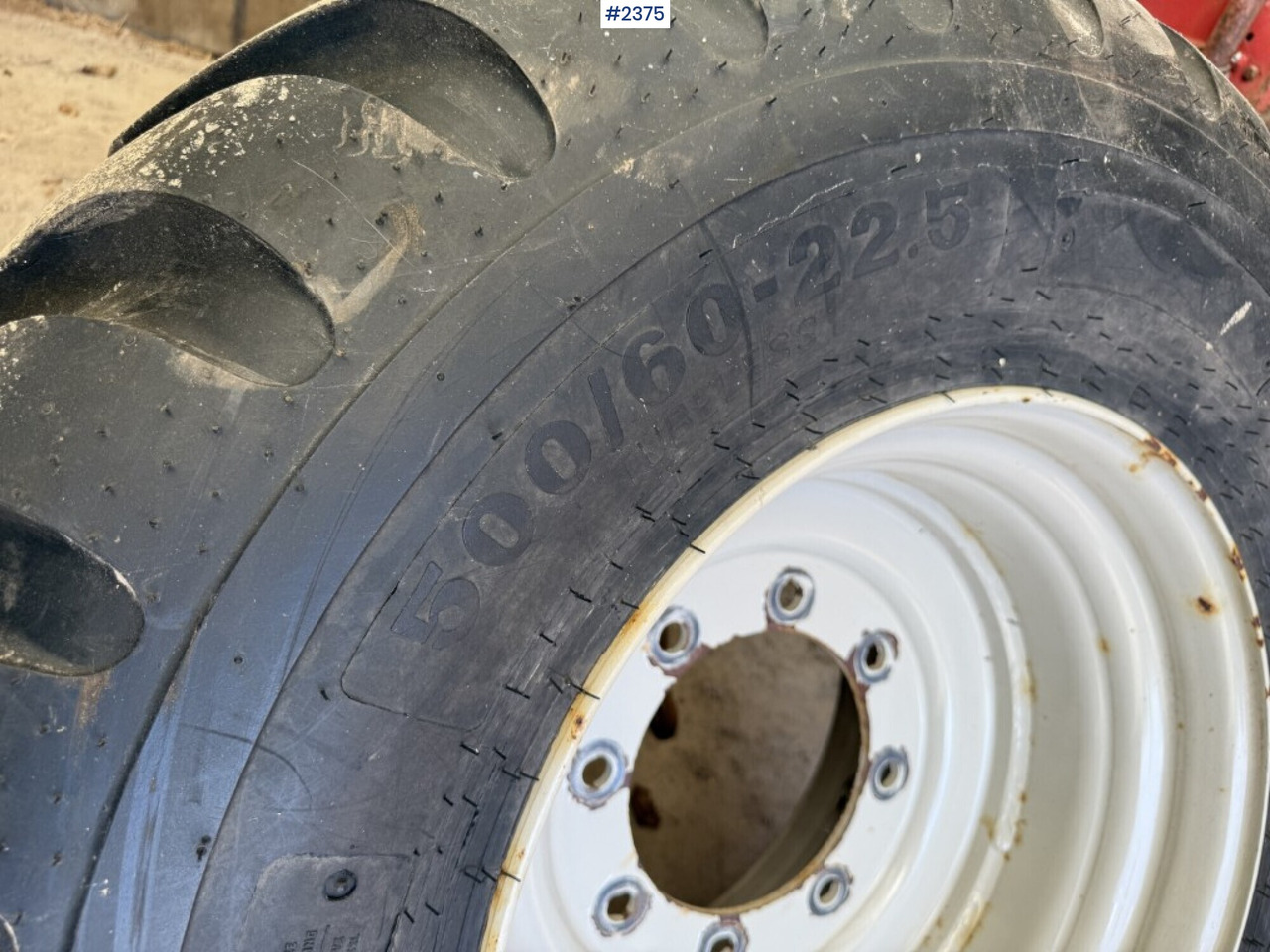 Alliance grass tires 500/60-22.5 - Pneus et jantes: photos 3 Alliance grass tires 500/60-22.5 - Pneus et jantes: photos 3