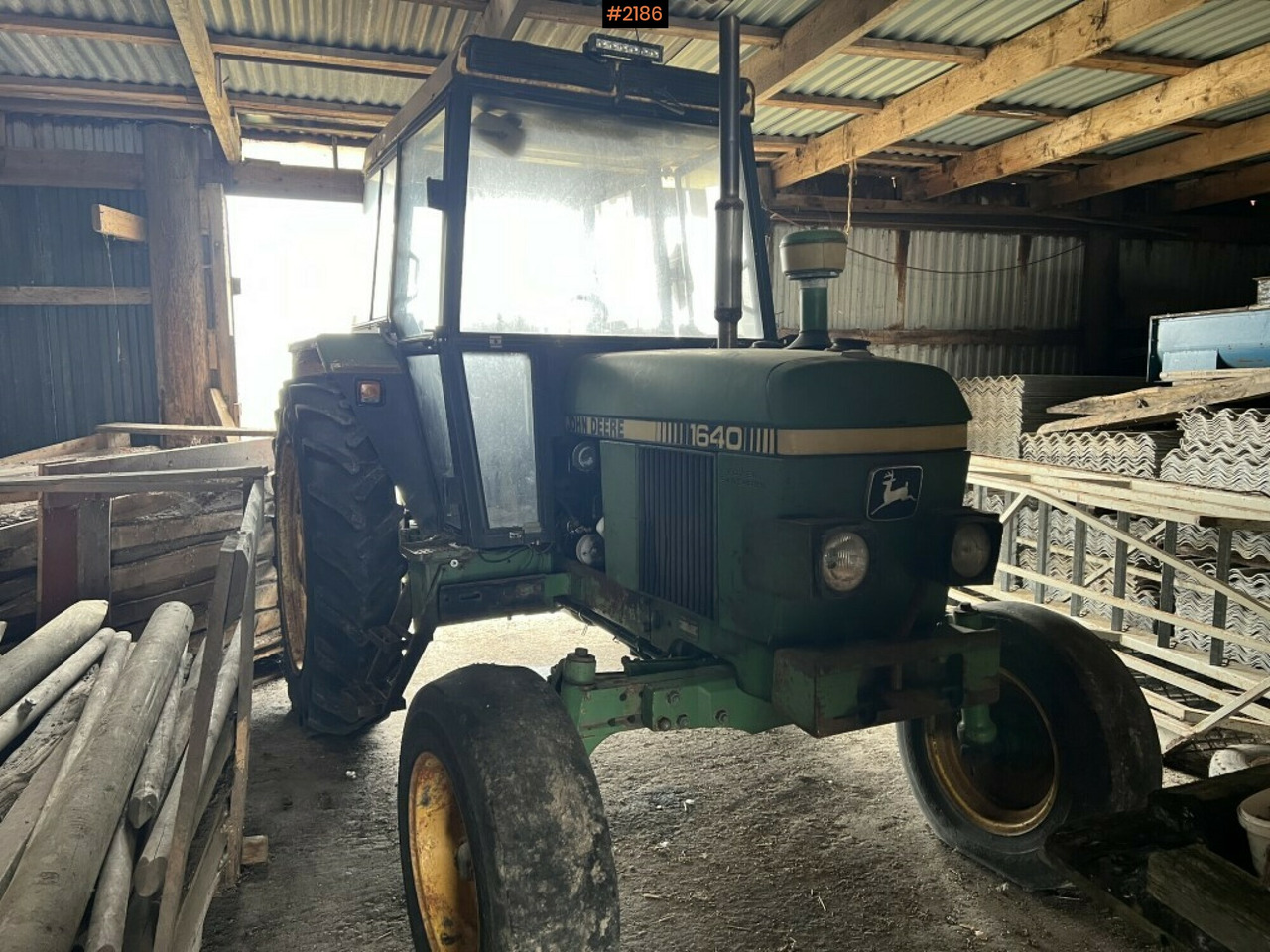 Tractor John Deere 1640 Hilo - Tracteur agricole: photos 4 Tractor John Deere 1640 Hilo - Tracteur agricole: photos 4