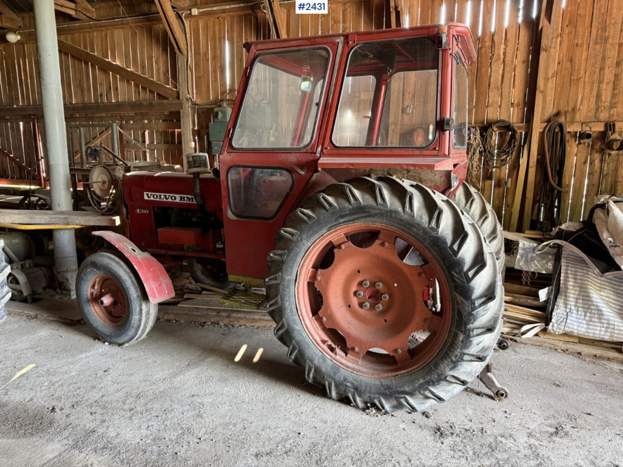 Tractor Volvo BM T430 - Tracteur agricole: photos 4 Tractor Volvo BM T430 - Tracteur agricole: photos 4