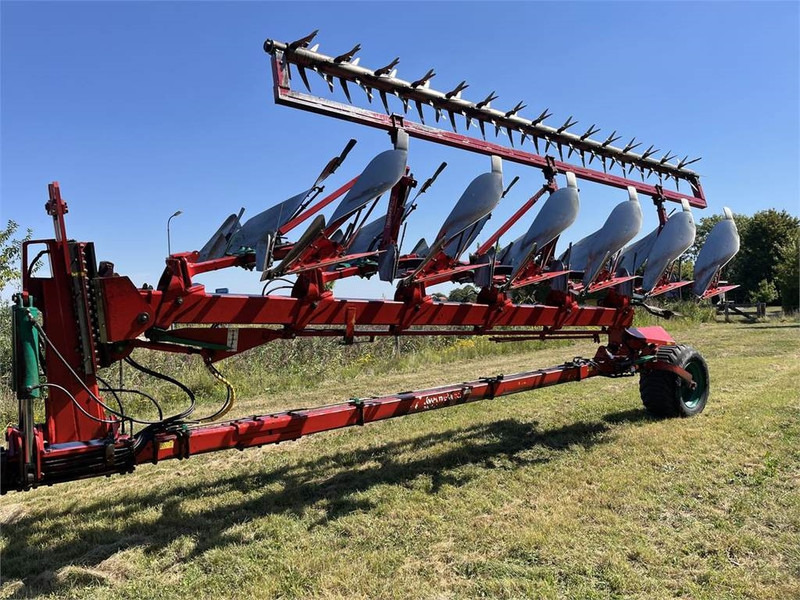 Kverneland PB-100 - Charrue: photos 2 Kverneland PB-100 - Charrue: photos 2