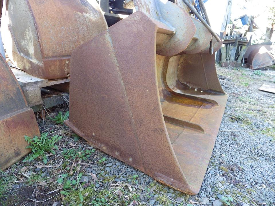 Schwenkbarer Grabenräumlöffel 1800 mm MS10 Bj 2022 - Godet pour pelle pour Engins de chantier: photos 2 Schwenkbarer Grabenräumlöffel 1800 mm MS10 Bj 2022 - Godet pour pelle pour Engins de chantier: photos 2